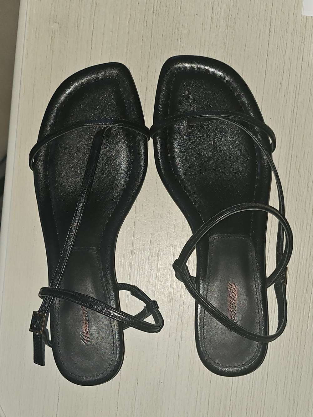 Madewell The Maycie Asymmetric T-Strap Sandal - Picture 6 of 7